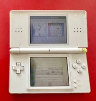 NINTENDO DS LITE weiss inklusive Stift und  Netzteil
