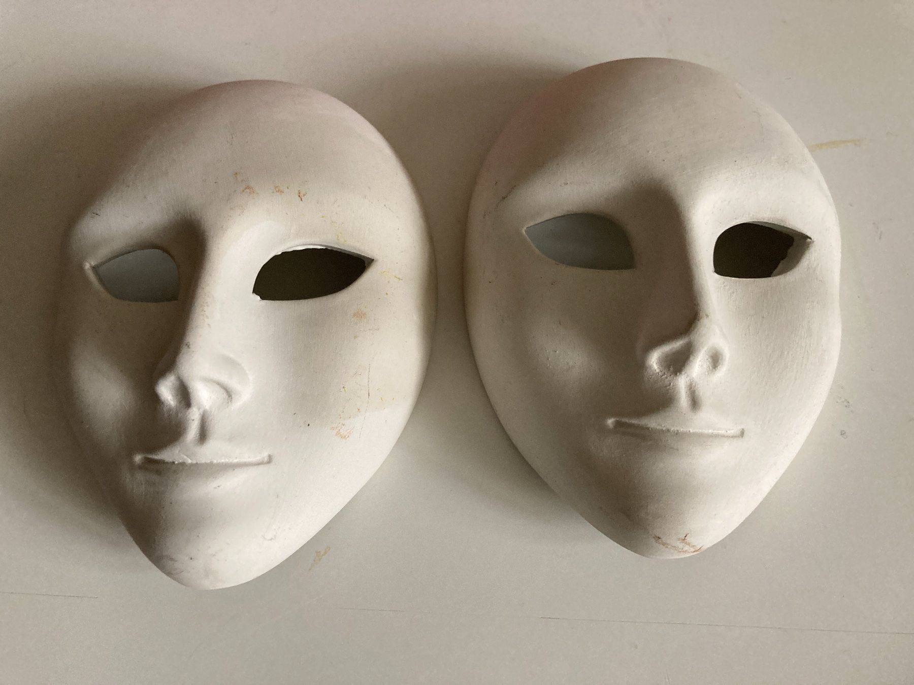 Masques: 2 Masken zum bemalen – D'occasion à Zürich par Chaeffeler