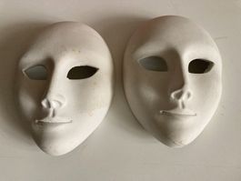 2 Masken zum bemalen