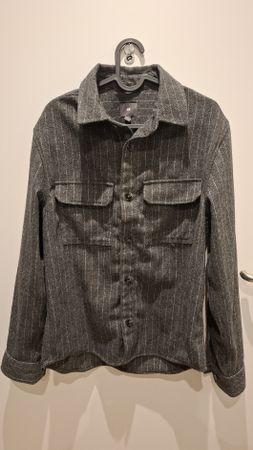 HM Grey Shirt Jacket - Men's Size S - Perfect for Autumn!
