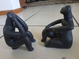 Statuettes les „Penseurs” de Cernavodă