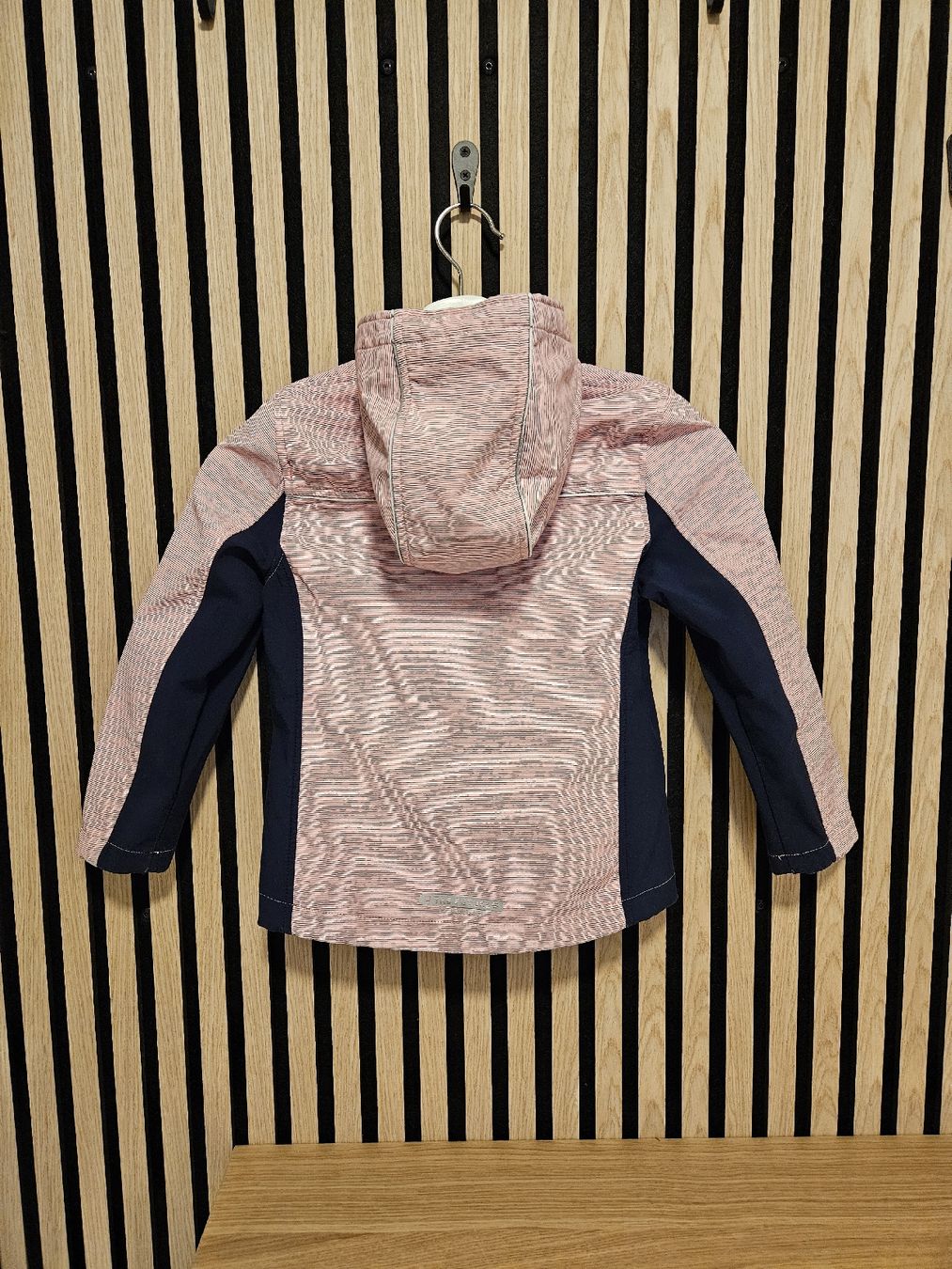 Jacken & Mäntel: Softshelljacke Grösse 122 – Gebraucht aus Büron von rs_83 1