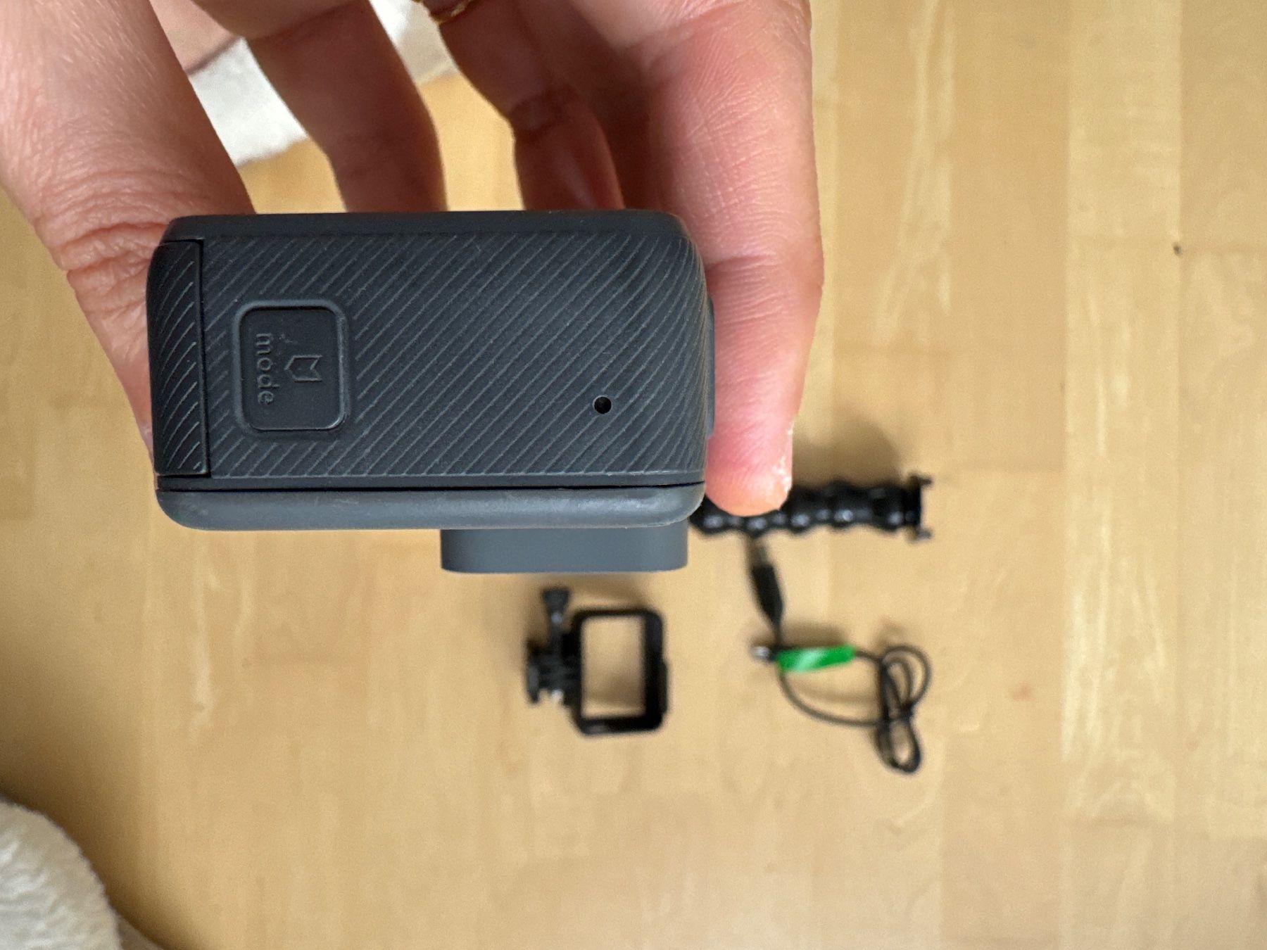 Gopro Action Cam: GoPro Hero 5 waterproof + accessories – Gebraucht aus Winterthur von Emma0312 4