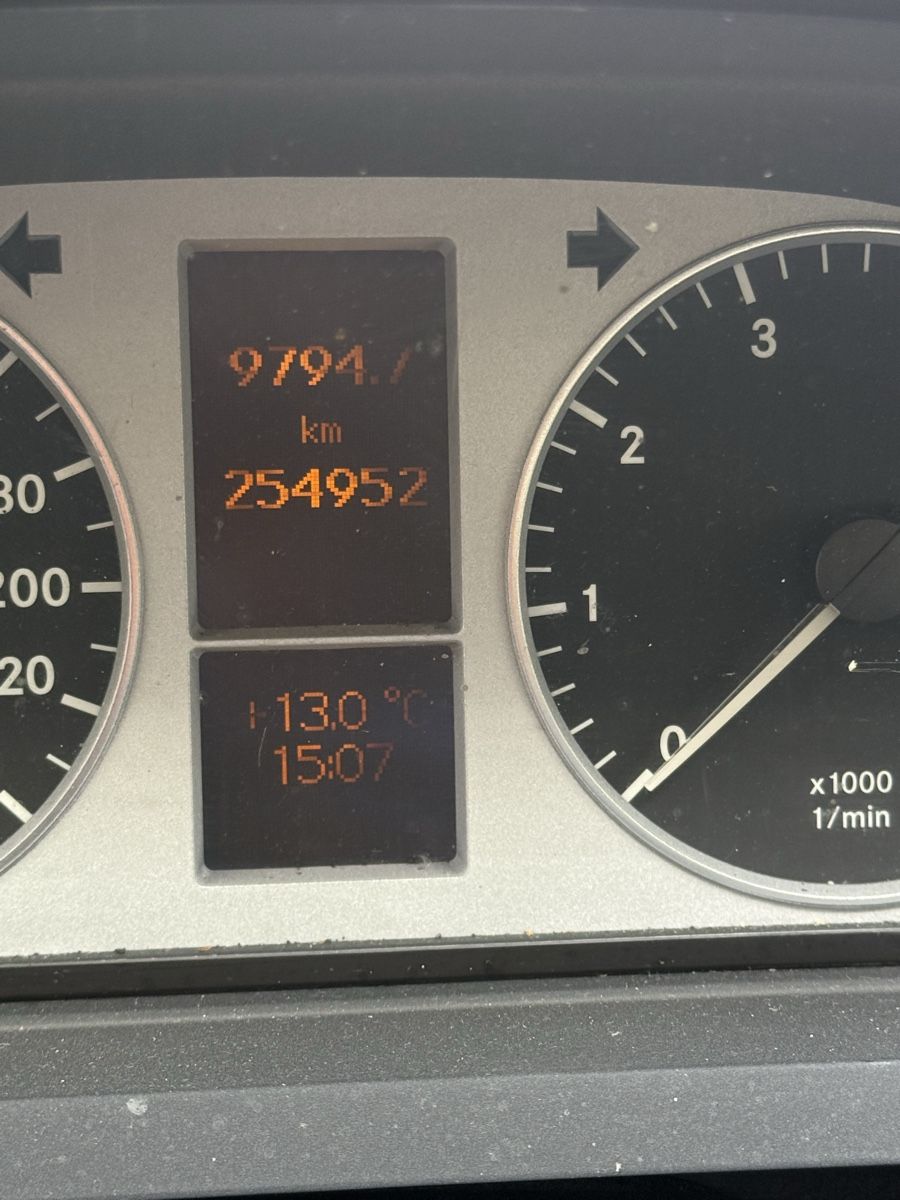 Mercedes-Benz Automobili: Mercedes Benz B 200  – Difettoso da Urdorf venduto da Evo71 6