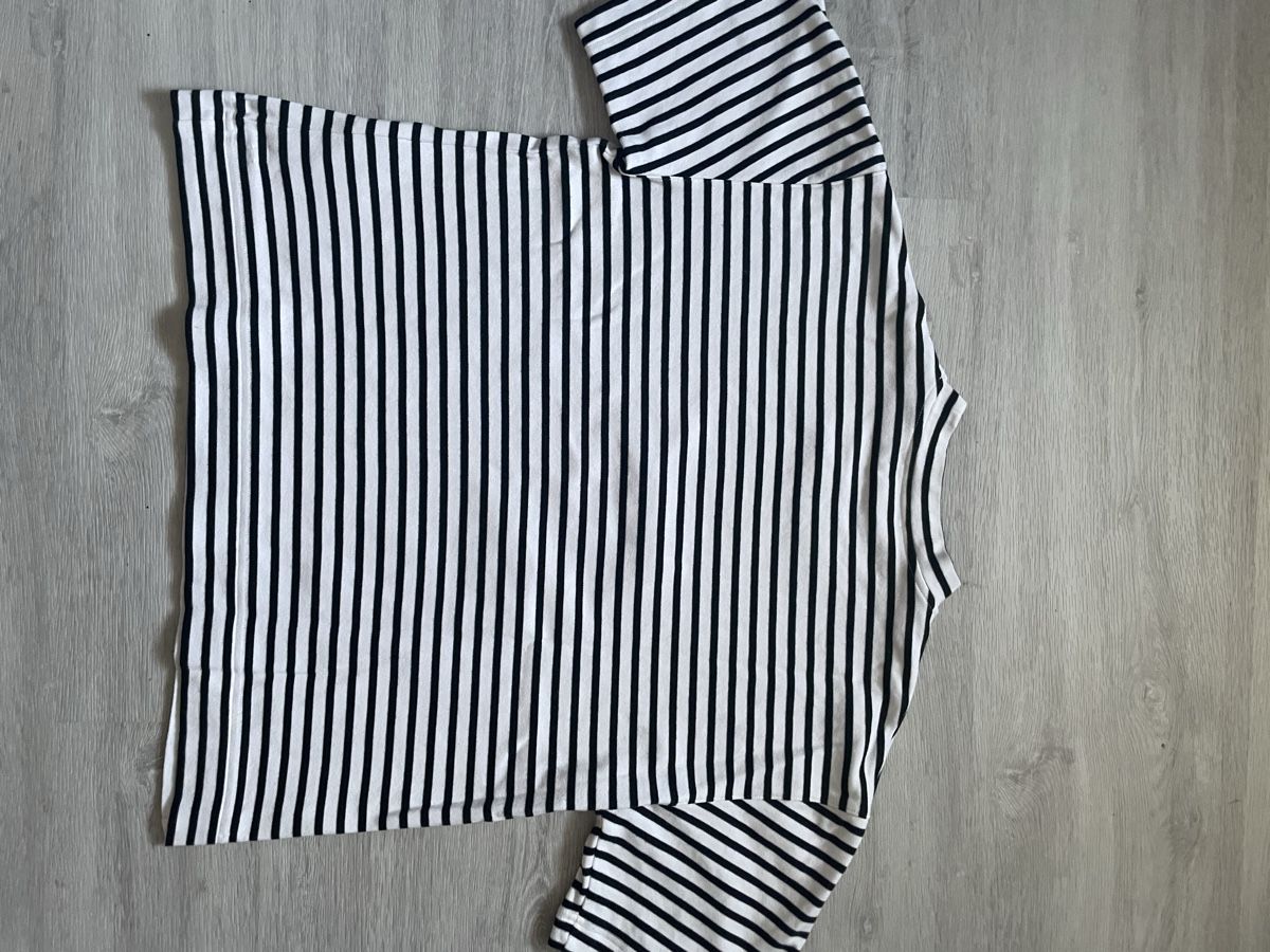 Windsor T-Shirts: Windsor T-Shirt Gr.36/38 gestreift  – Gebraucht aus Ennetaach von Ustraessle 2