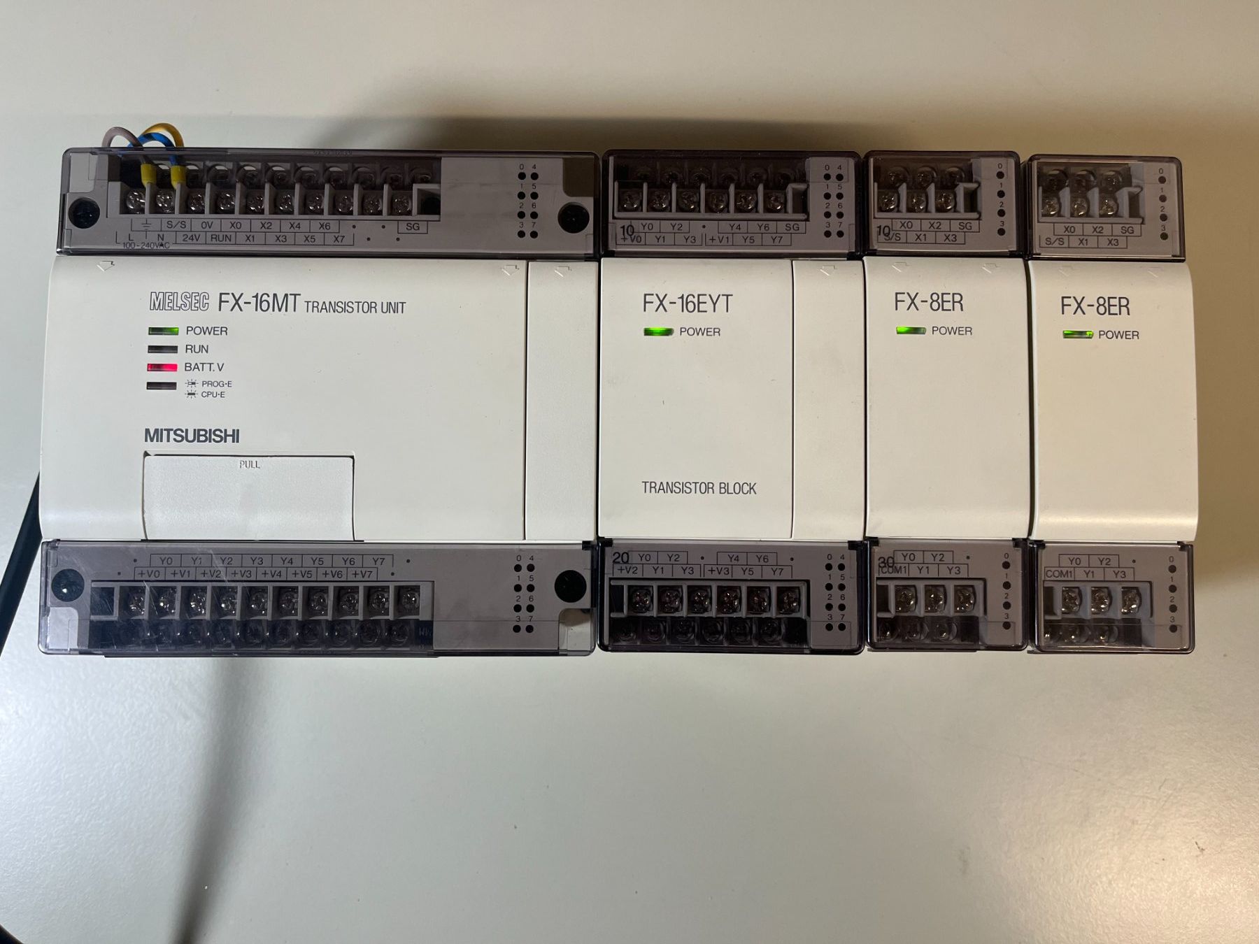 Mitsubishi Elektronikbauteile: Mitsubishi MELSEC SPS Baugruppe – Defekt aus Jenaz von Speedy350