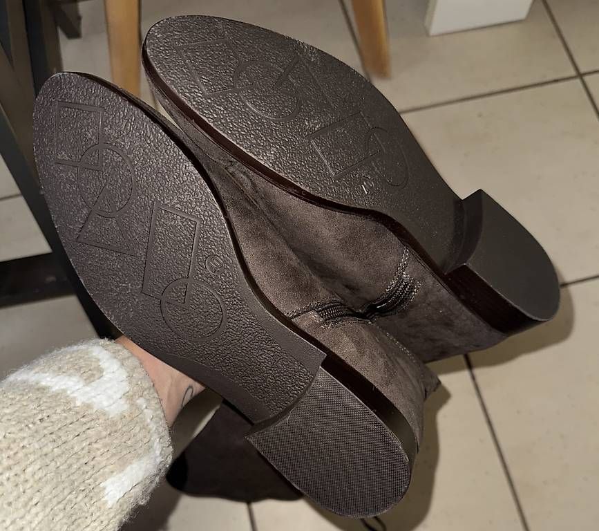 Damenschuhe: Stiefel – Gebraucht aus Itingen von miriampetrucci 2