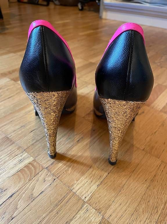 Damenschuhe: Damenschuhe – Gebraucht aus Wabern von Jess_Studer 1