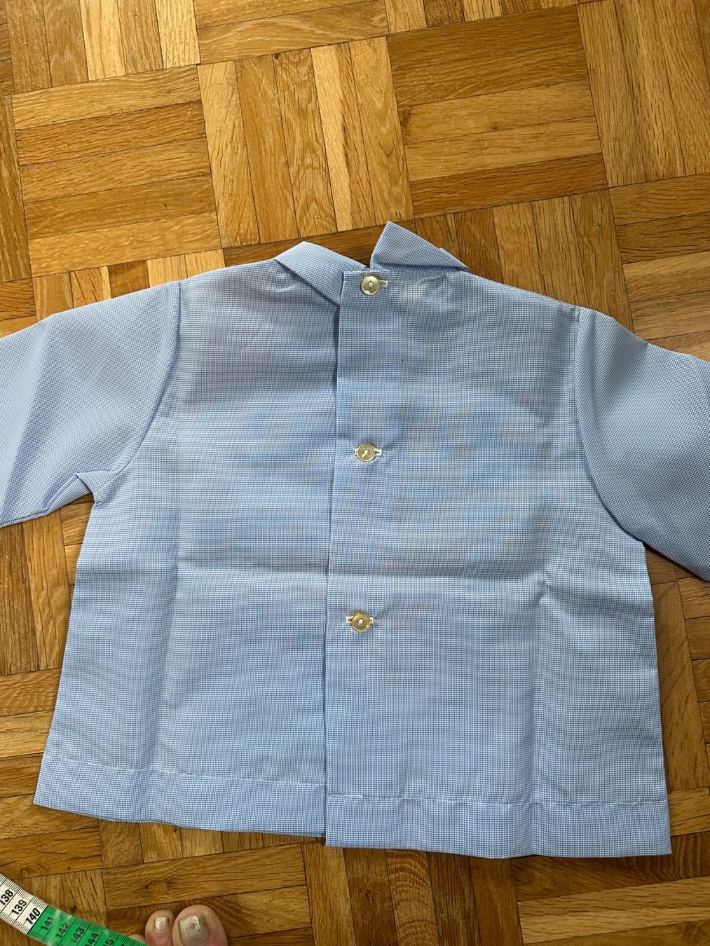 Chemises, Tops & T-shirts: Blusli – Neuf avec emballage d'origine à Balsthal par dasesaro 1