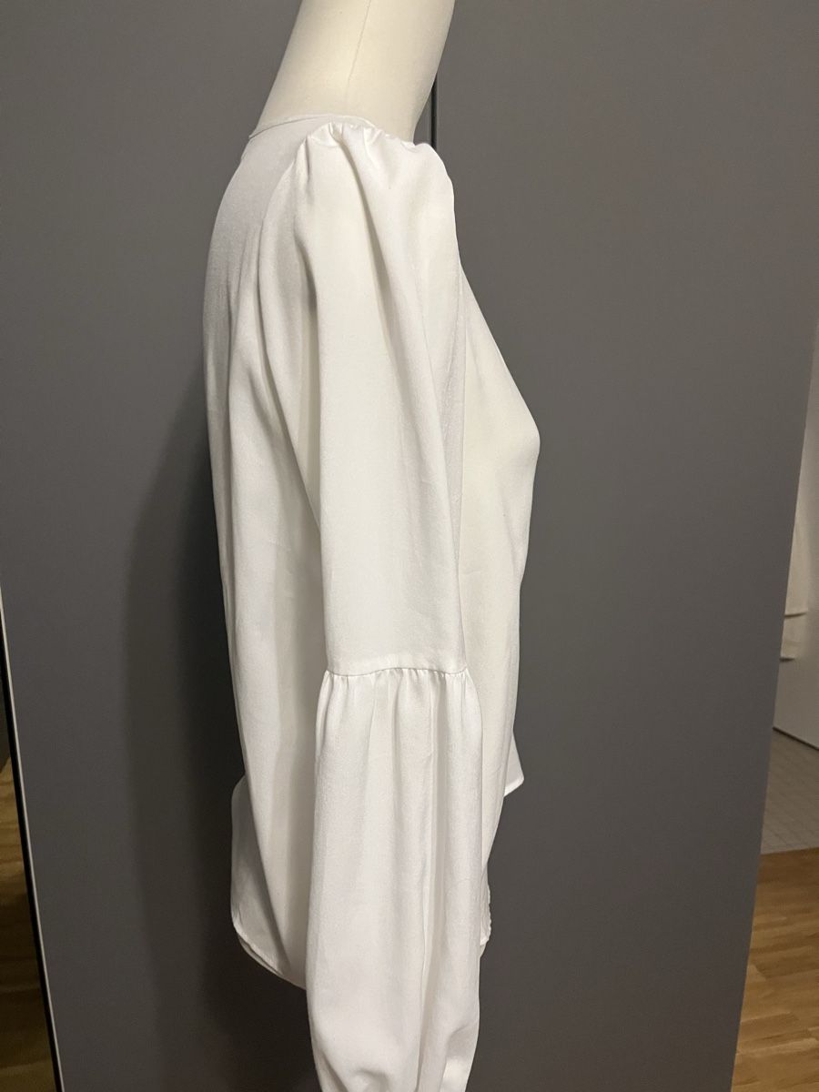 Hallhuber Blusen: Hallhuber Gr. 36 Bluse – Gebraucht aus Zollikerberg von LLV 2