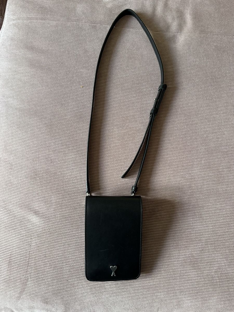 Sacs: Ami Paris Schultertasche – D'occasion à Zürich par zhk5