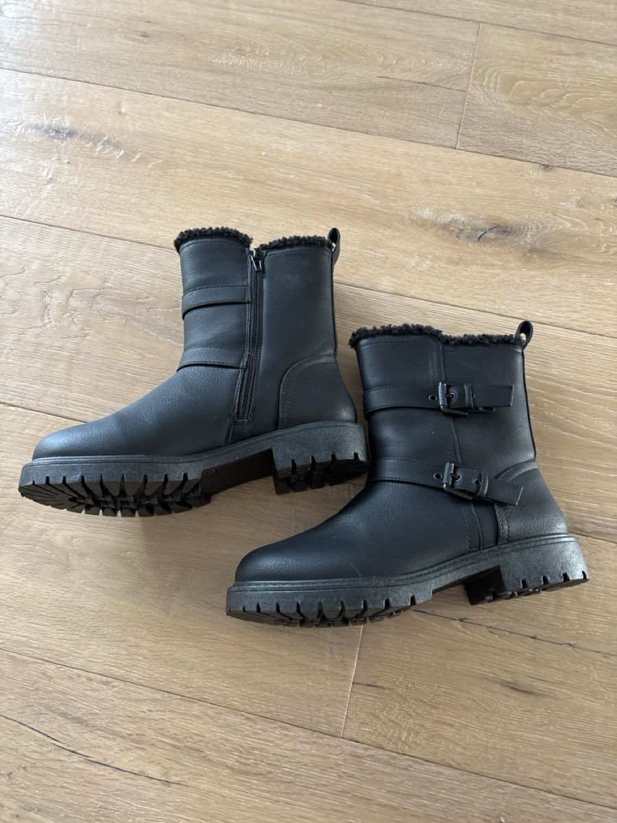 Landrover Scarpe da donna: NEUE Winterstiefel 38 – Nuovo e nell'imballaggio originale da Zürich venduto da K.St. 1