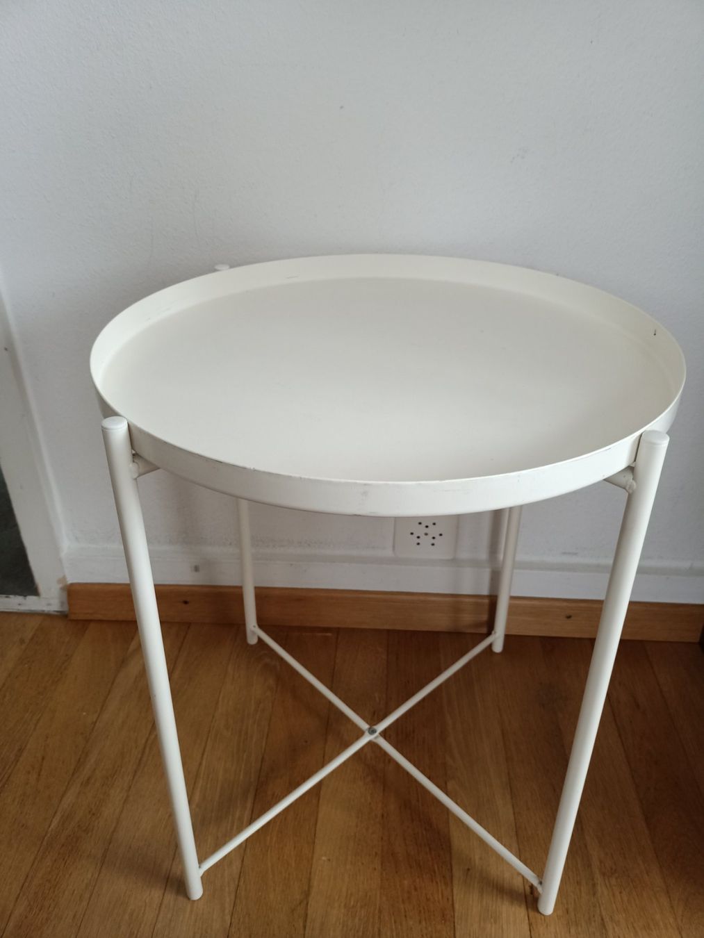 Ikea Comodini: Ikea weisse Tisch Tablettisch – Usato da Grenchen venduto da Wolfine 7