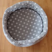 Hundebett gross , Bett für Spielbälle