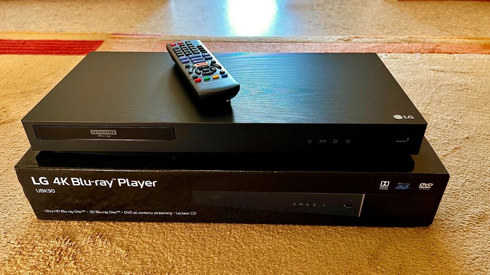 プレーヤー LG UBK90 ULTRA HD BLU-RAY DISC PLAYER LG UBK90 4K Ultra HD ブルーレイディスク™プレーヤー プレーヤー LG