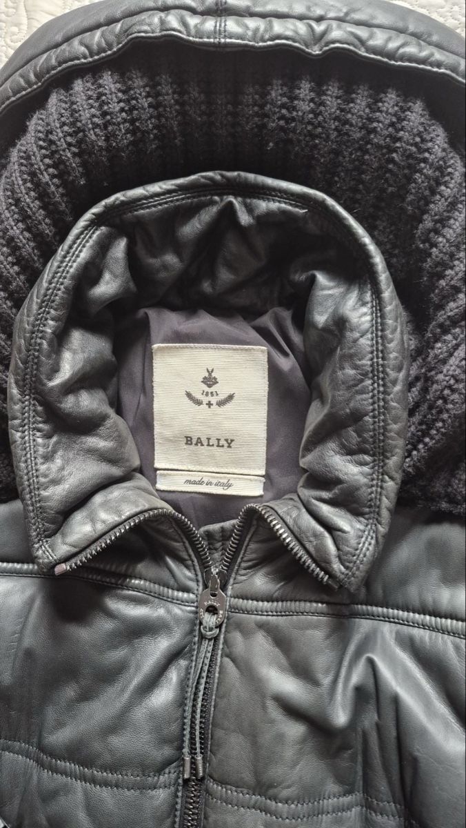 Bally Jacken: Bally Winter Jacke - Gr. M/L – Neu (gemäss Beschreibung) aus Zug von pav_q5f7 3