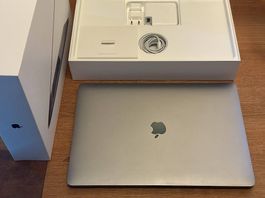 MacBook Pro 15" - 2018 (1TB)