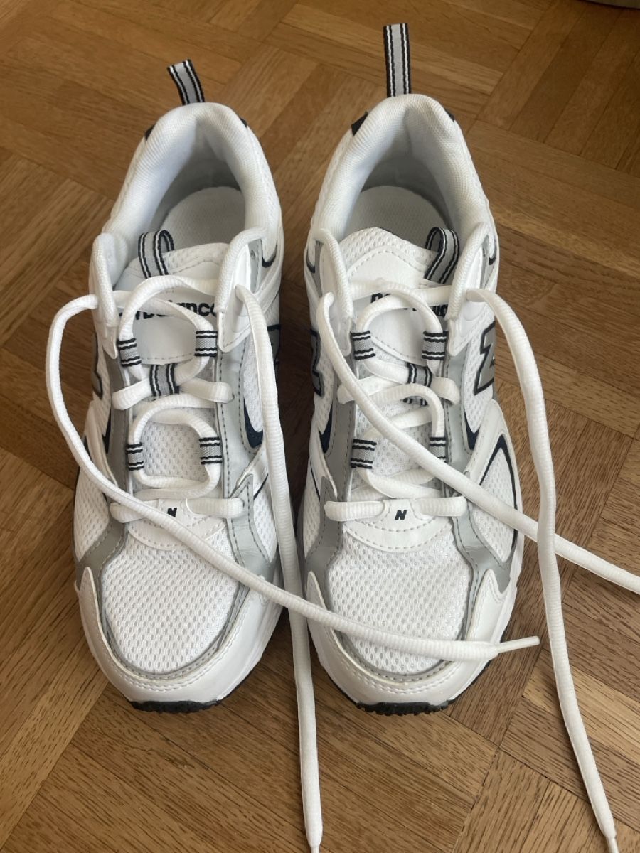 New Balance Scarpe da donna: New Balance 408 Sneakers – Nuovo (secondo la descrizione) da Cham venduto da livvv 1