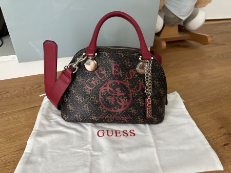 Guess Tasche