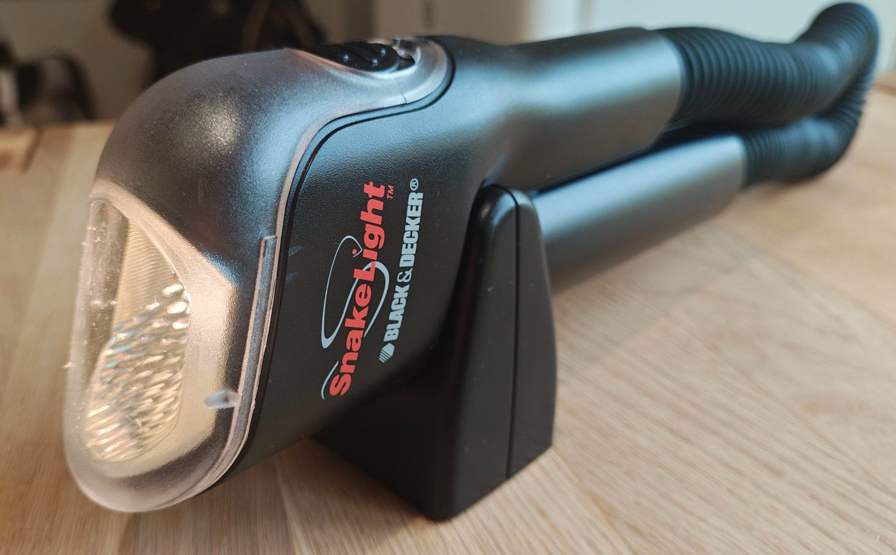 Lampes: Black&Decker Lampe "SnakeLight" - inkl. Halter & 2 Batterien – D'occasion à Bassersdorf par Stingray66 3
