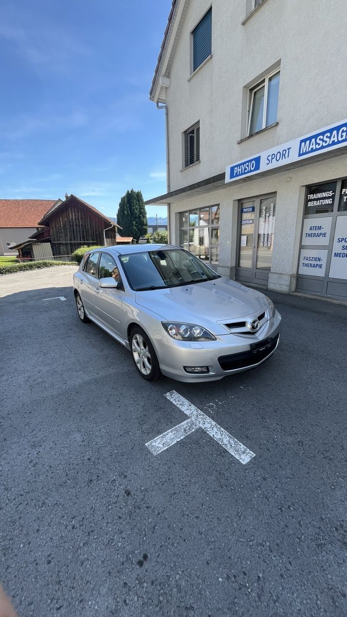 Mazda Autos: Mazda 3 2.0 – Gebraucht aus Montlingen von aar_h5mj