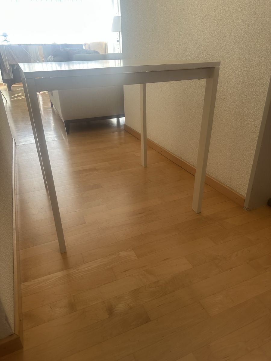 Ikea Tische: Kleiner Küchentisch – Gebraucht aus Jona von Yamisi 1