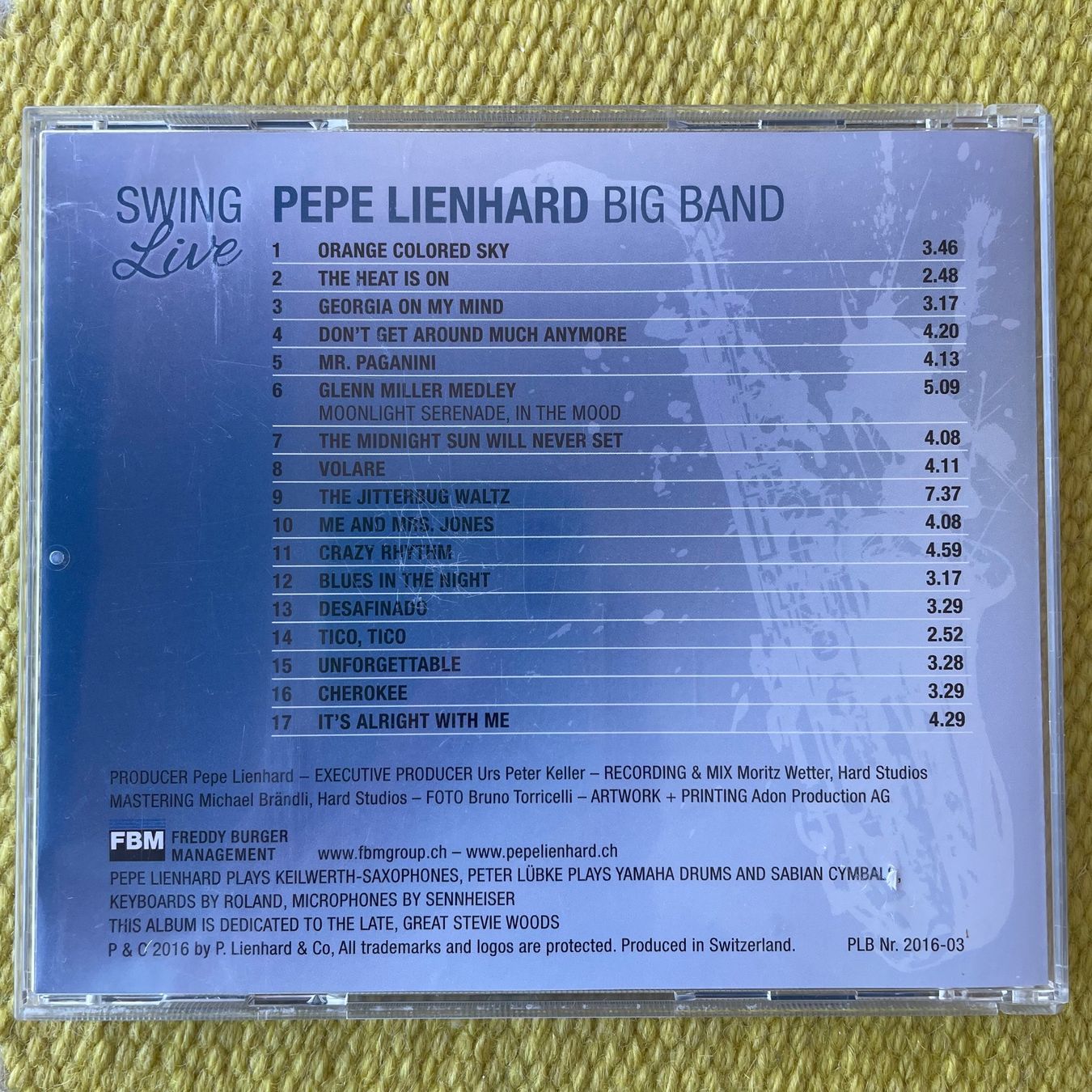 CDs: PEPE LIENHARD-MIT UNTERSCHRIFT SWING LIVE – D'occasion à Rorschacherberg par CD-Roli 2
