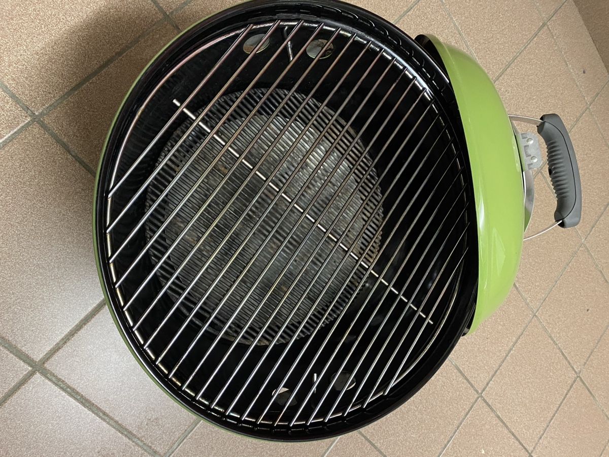 Griglie: Petit grill Weber au charbon – Usato da Lausanne venduto da marcs3441 3
