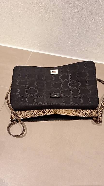 Taschen für Damen: Damentasche – Gebraucht aus Gossau von Salva1967 2