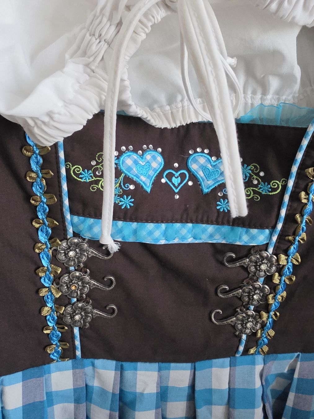 Vestiti: Dirndl Trachten mit Herz Stockerpoint Grösse 34 gebraucht – Usato da Lostorf venduto da nat_6tr8 2