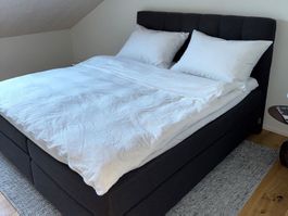 Boxspringbett wie neu!