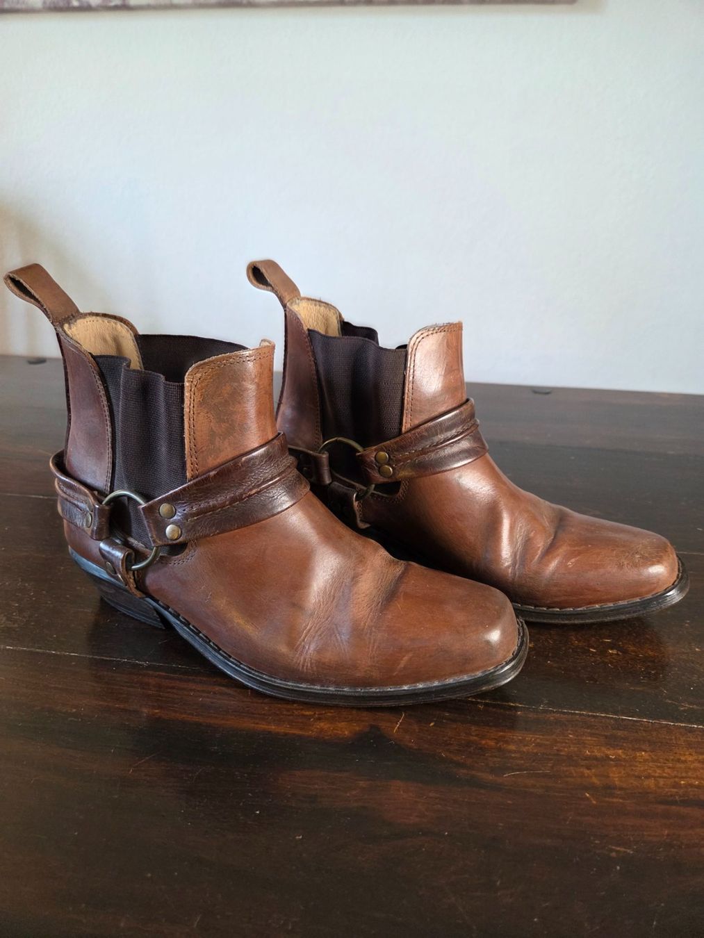 Scarpe da uomo: Vintage Leder Ankle Boots Gr. 41 – Usato da Bern venduto da -Aniko-