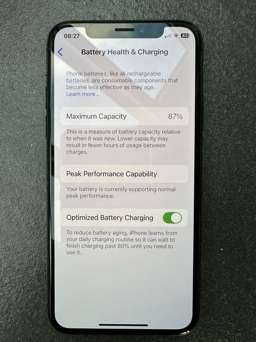 Apple Telefoni cellulari / Smartphones: iPhone X 64 GB 87% battery excellent condition – Usato da Meilen venduto da aveneg 4