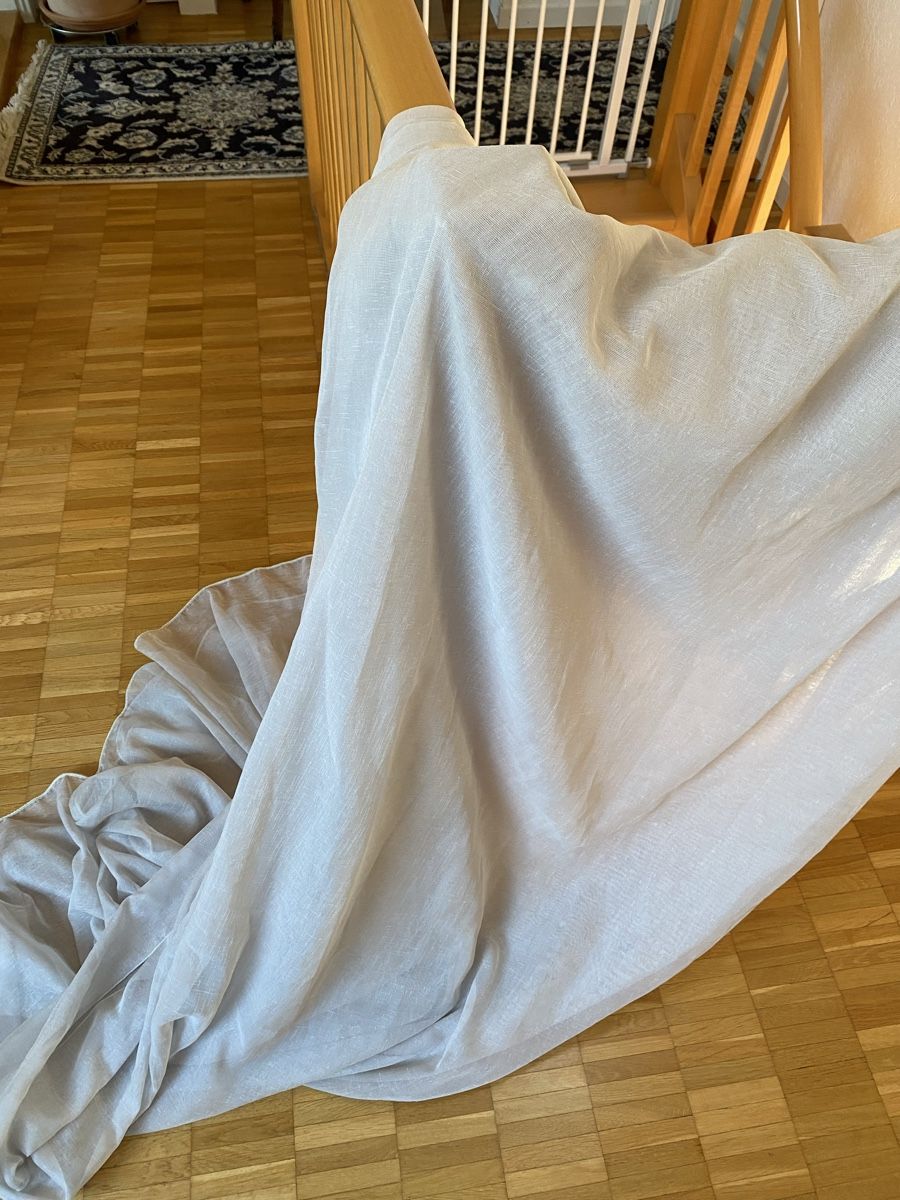 Vorhänge: Curtain – Gebraucht aus Blonay von art_7f87 1