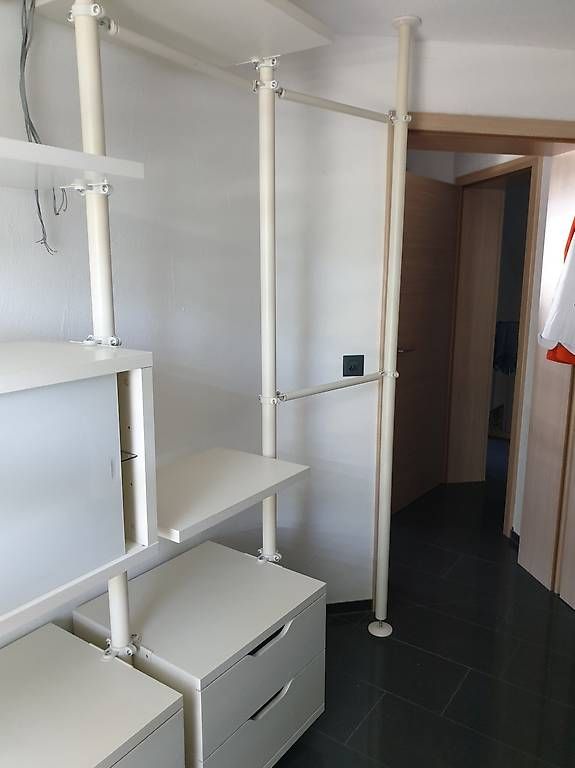 Armadi: Begehbarer Kleiderschrank – Usato da Rickenbach LU venduto da trucker.s 3
