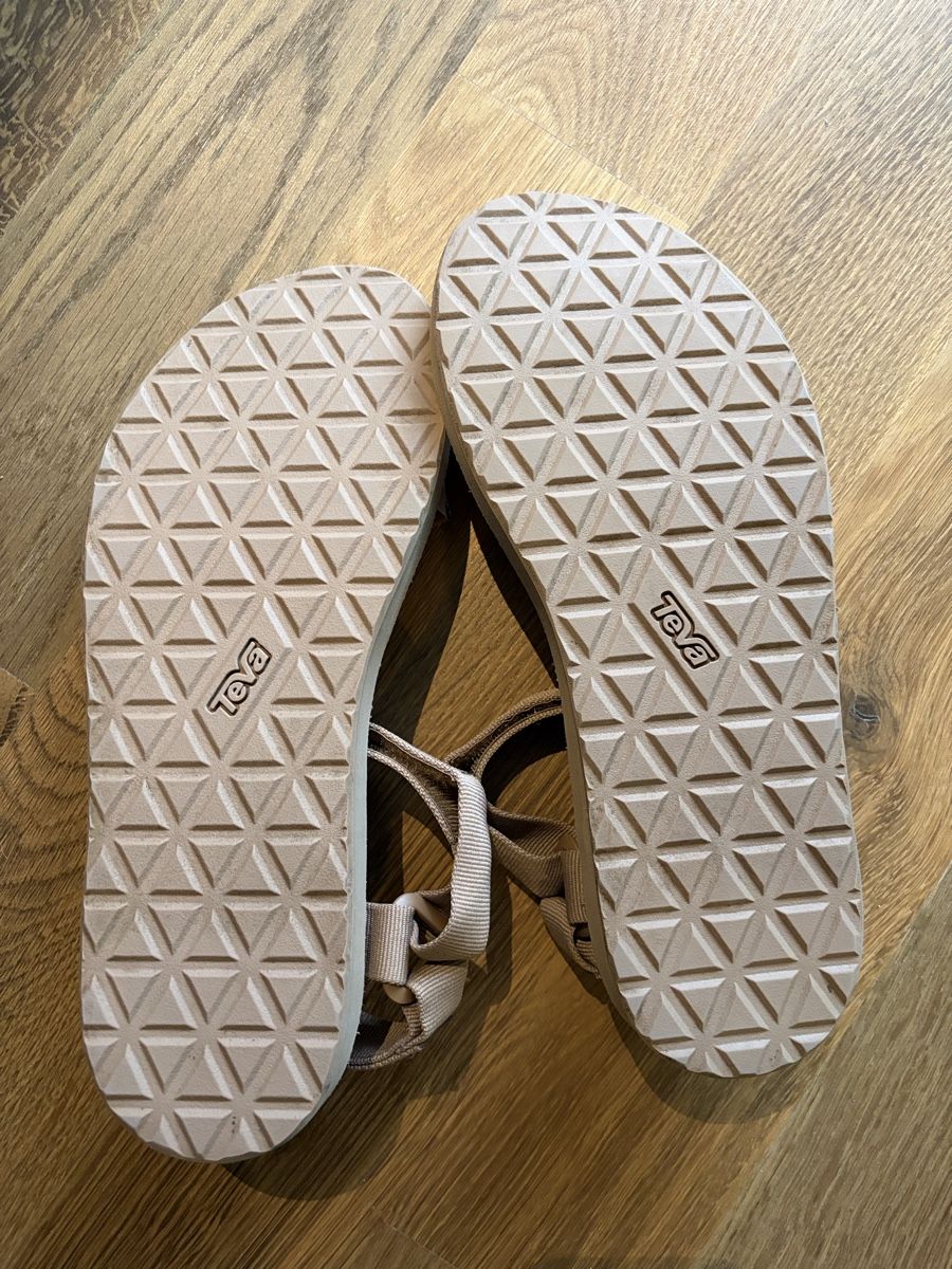 Teva Chaussures femmes: Teva Original sandals (41)  – Neuf (Voir description) à Basel par mar_fp5q 3