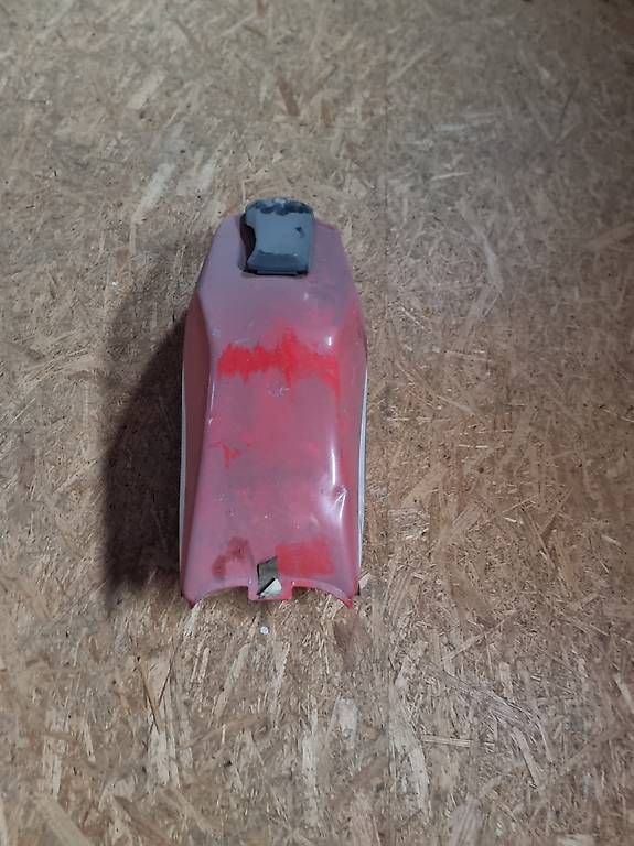 Accessori per altri veicoli: Tank AZ 125.   15 – Usato da Aedermannsdorf venduto da Automarkt 1