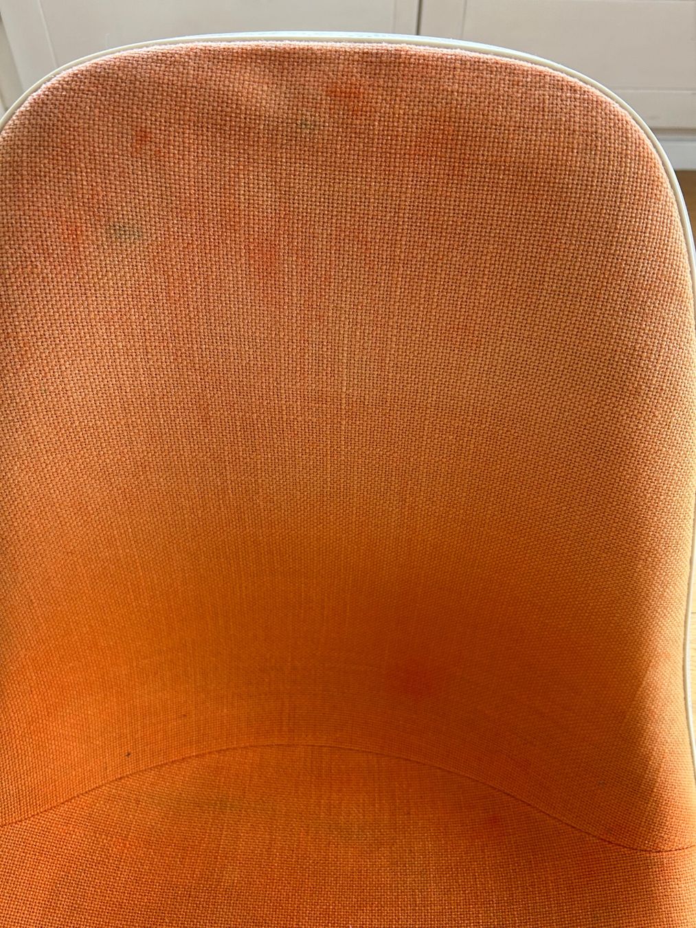 Eames Sedie: Eames Fiberglas Schale mit Hopsack – Difettoso da Zürich venduto da Lp_bn 4