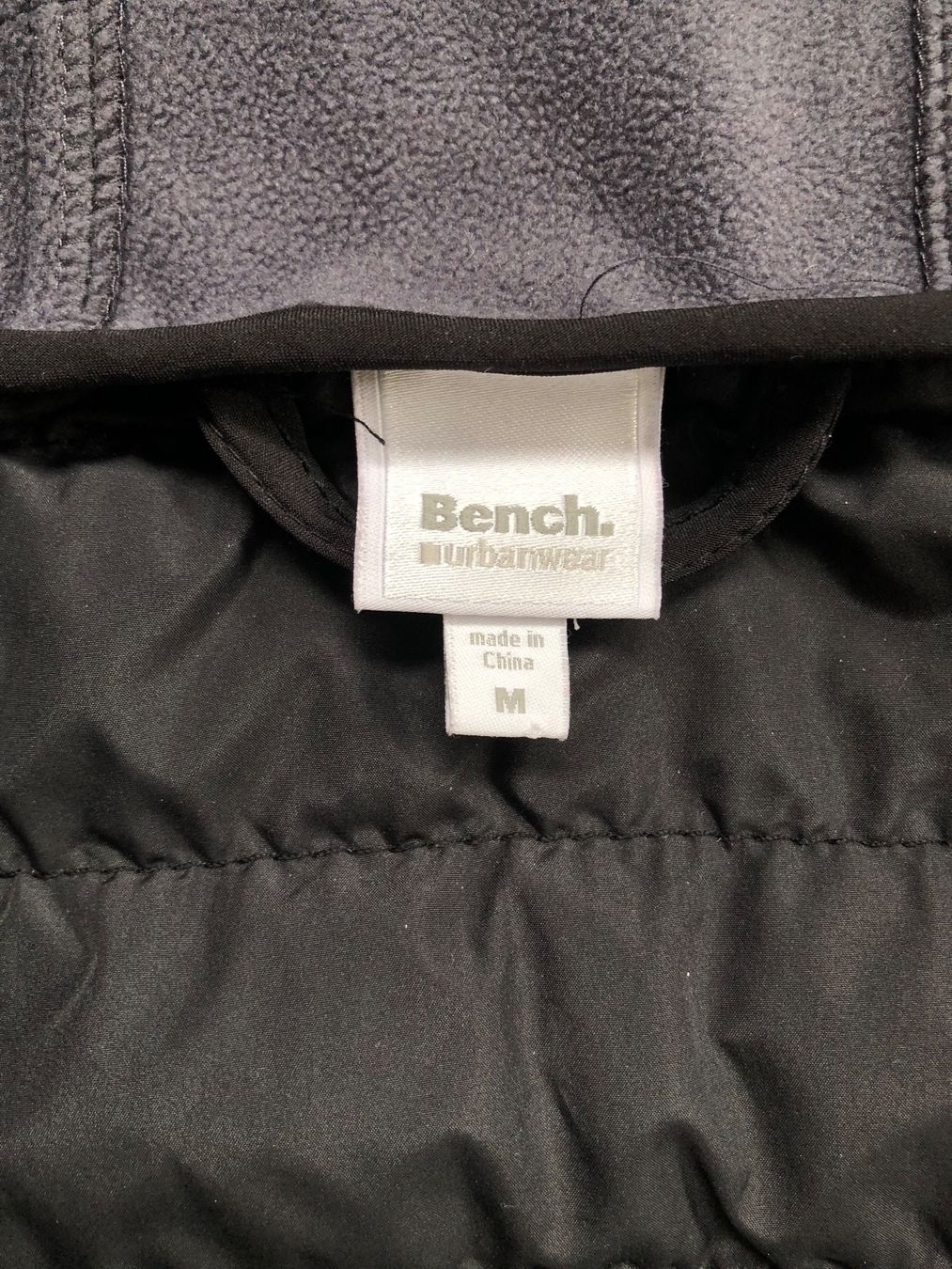 Bench Cappotti: Neuer Mantel von Bench – Nuovo e nell'imballaggio originale da Trin venduto da _qf2w_ 2