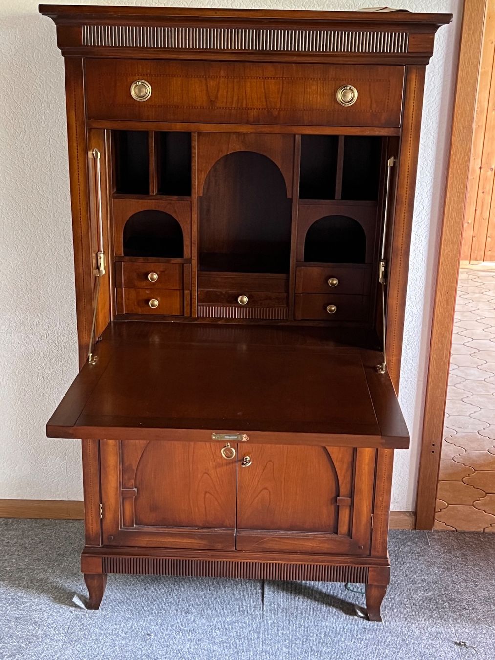 Scrivanie: Biedermeier Sekretär Nussbaum Kommode Jugendstil SELVA – Usato da Gemünden venduto da GEUENWALD 9
