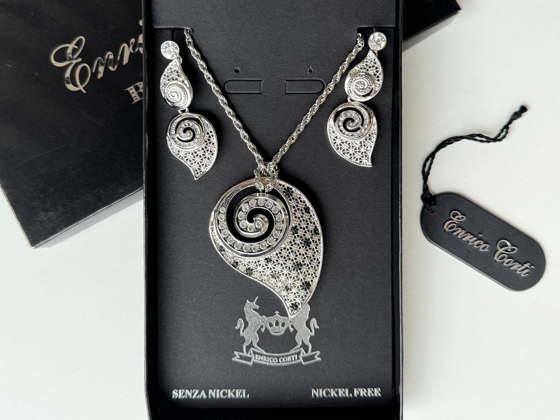 Altri gioielli: Parure - Sans Nickel - collier & boucles d'oreilles – Nuovo (secondo la descrizione) da Genève venduto da Reveur 1