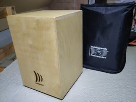 Cajon von Schlagwerk, mit Schutzhülle