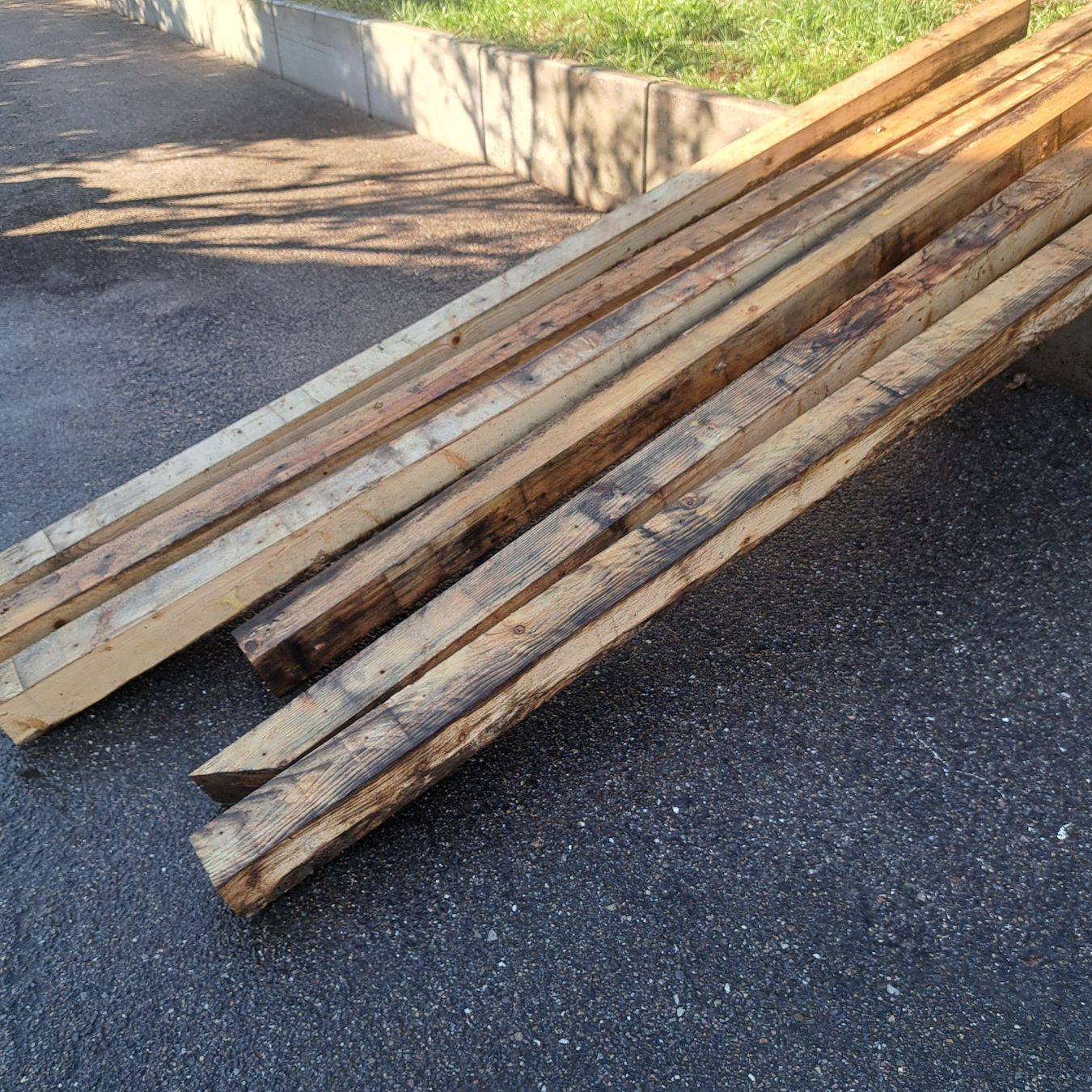 Articoli in legno: balken tanne – Usato da Benzenschwil venduto da 007tinu 2