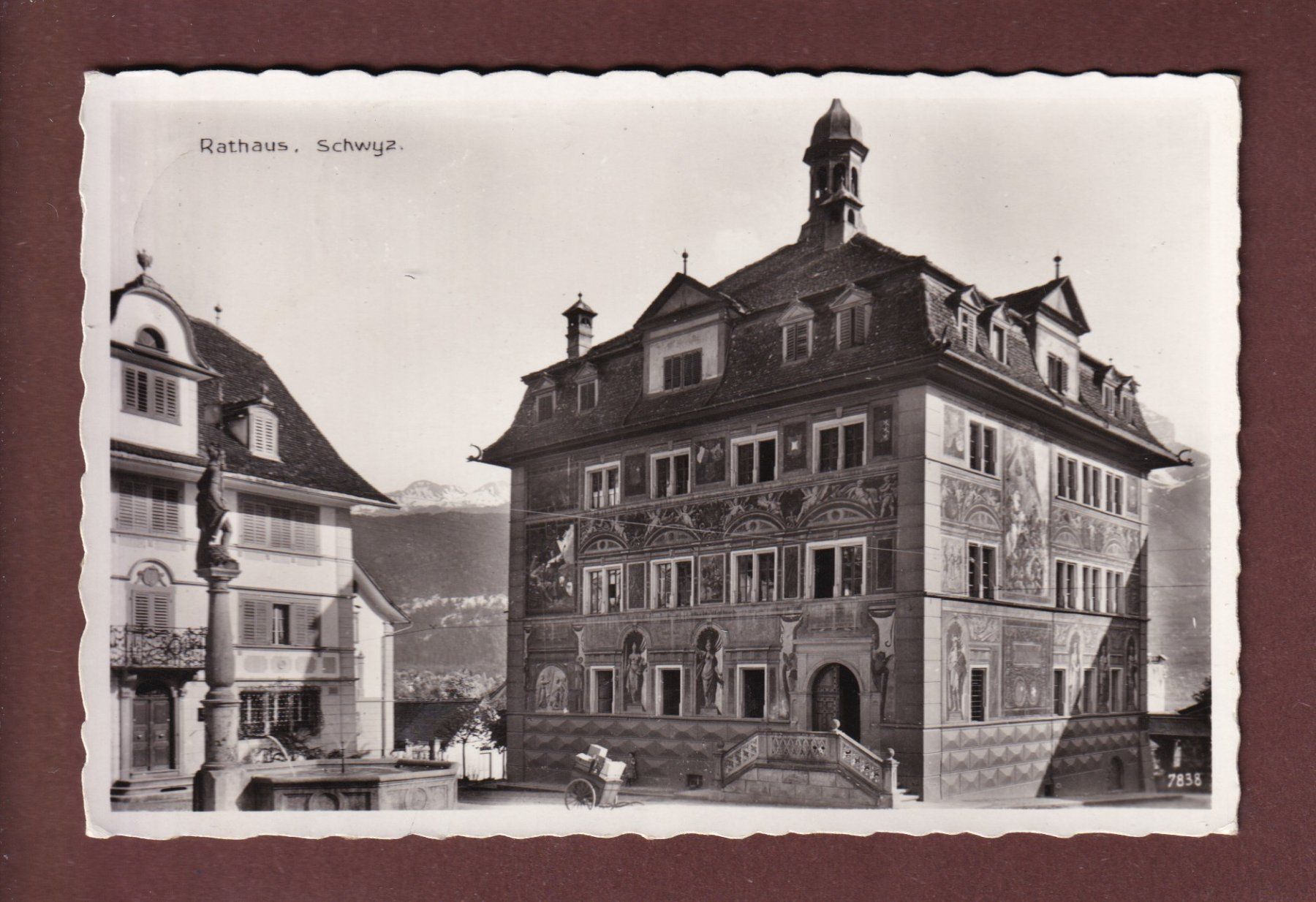 Ansichtskarten: SCHWYZ - Rathaus - 1937 – Gebraucht aus Pully von nicecards-shop