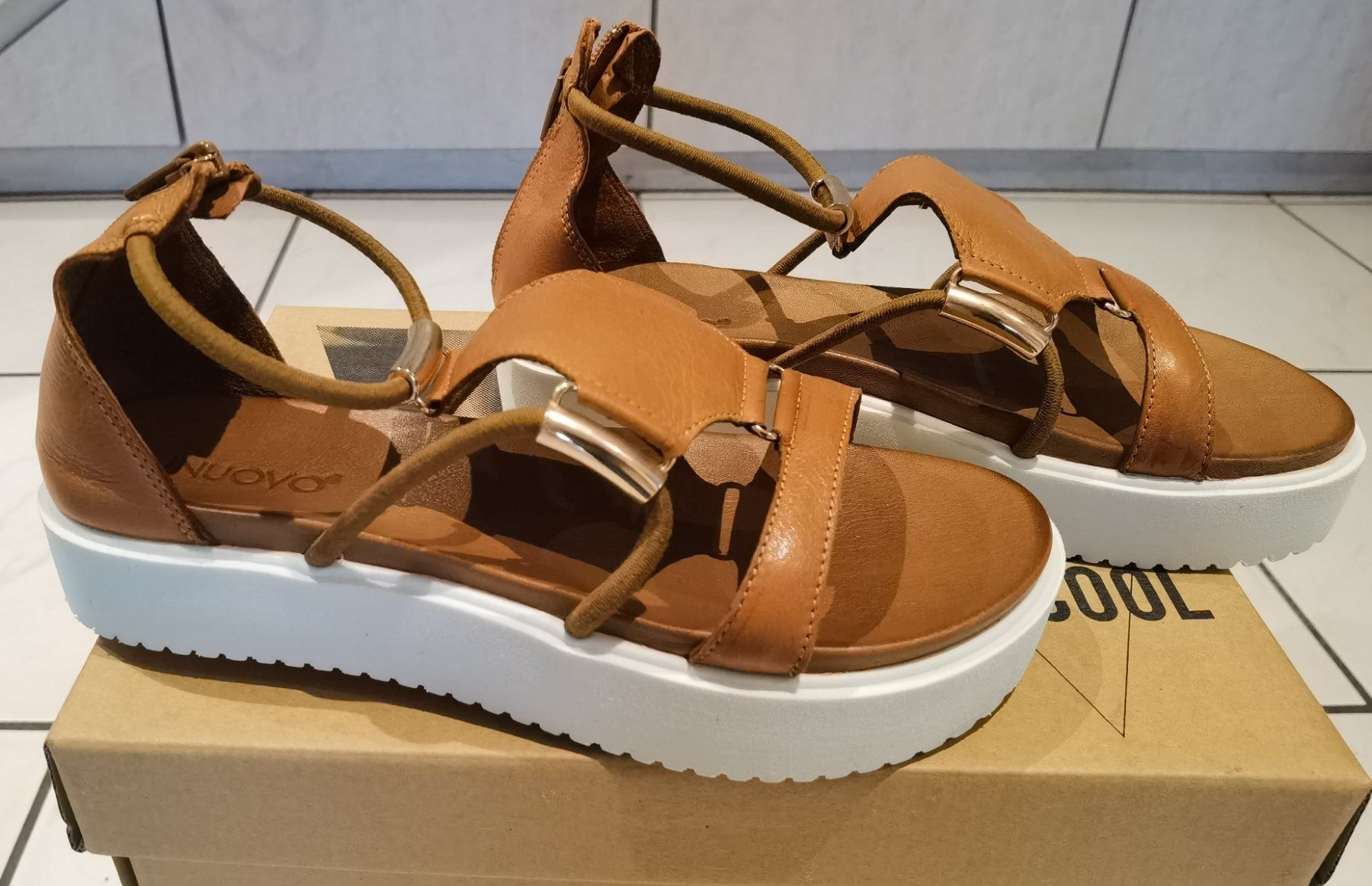 Scarpe da donna: Leder Sandalen Gr. 37 – Nuovo e nell'imballaggio originale da Uerkheim venduto da Justi.y