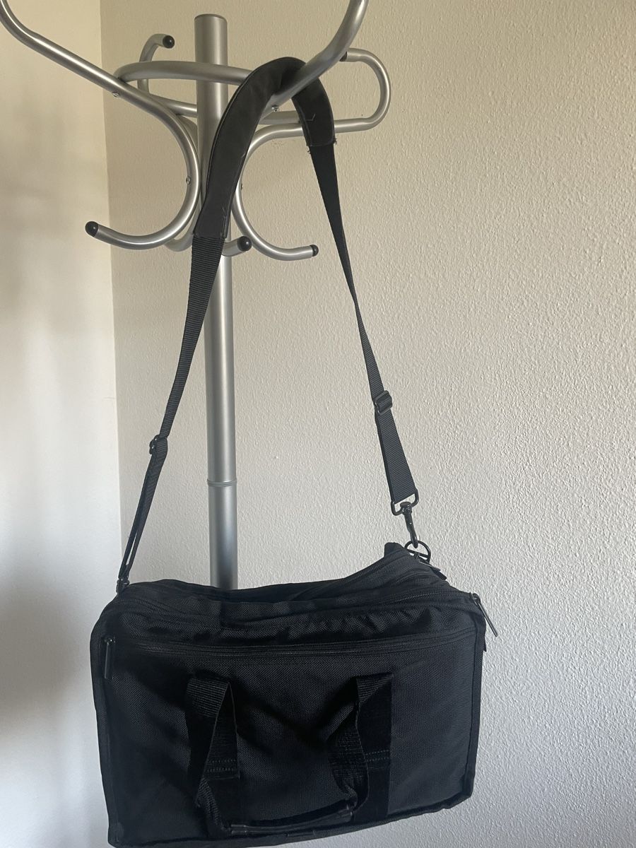 Valigie & Borse: Laptop-Projekt-Tasche – Usato da Kreuzlingen venduto da Albert0013 4