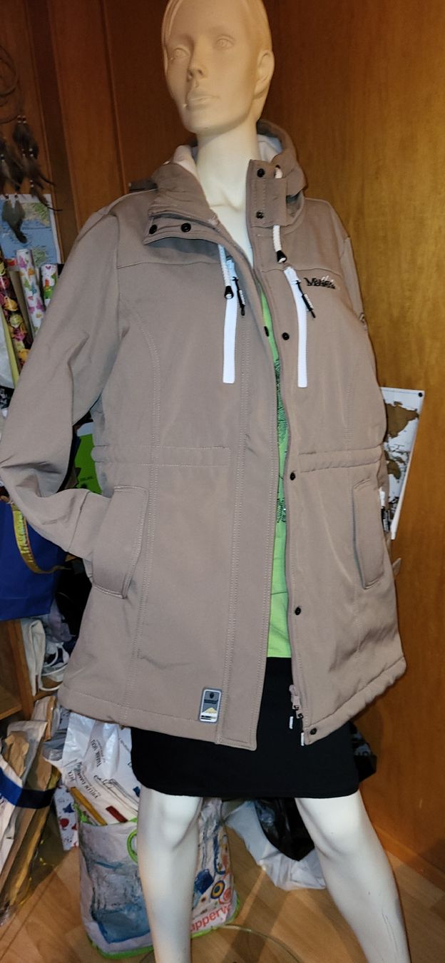 Vestes: Damen Winterjacke gr. 46 beige – Neuf (Voir description) à Schweizersholz par fuchs06