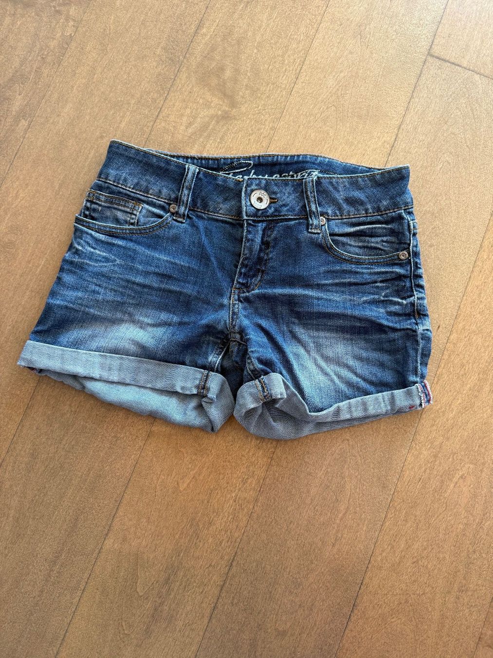 Esprit Pantaloni: EDC by ESPRIT - Hotpants in Gr.25 – Usato da Meilen venduto da kleisi01