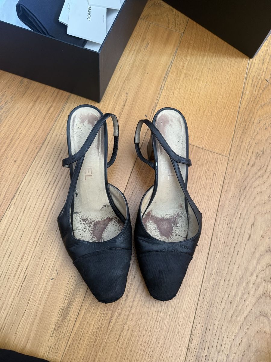 Chanel Scarpe da donna: Original used Chanel slingback size 38.5 – Difettoso da Zürich venduto da ste_8889 1