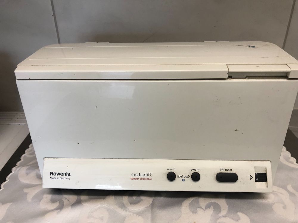 Toaster Rowenta (Gebraucht) in Oetwil a.d. Limmat für CHF 5 – mit ...